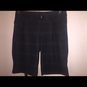 Lululemon Kahuna 2.0 shorts size 30